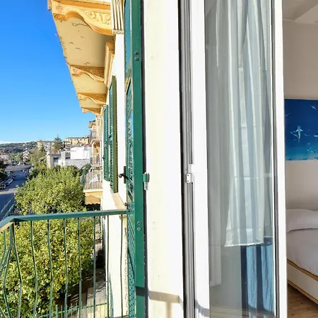 2 Bedroom Pet Friendly In